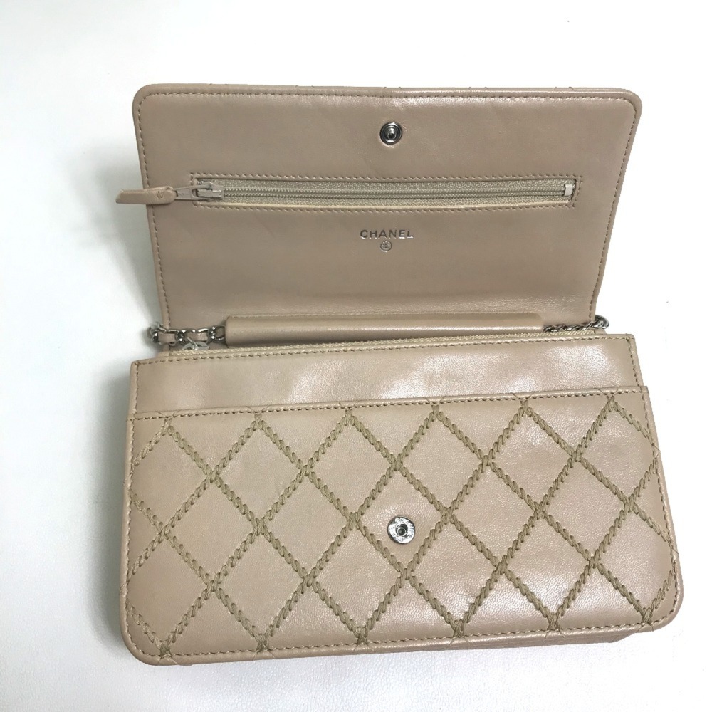 CHANEL Authentic Cream Wallet - Picture 10 of 16